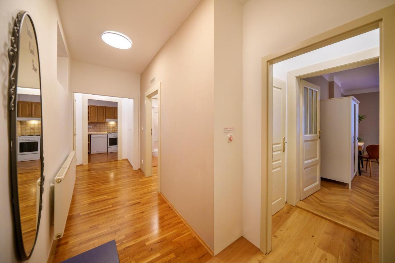 Old Town - Templova Apartments Prague Ngoại thất bức ảnh