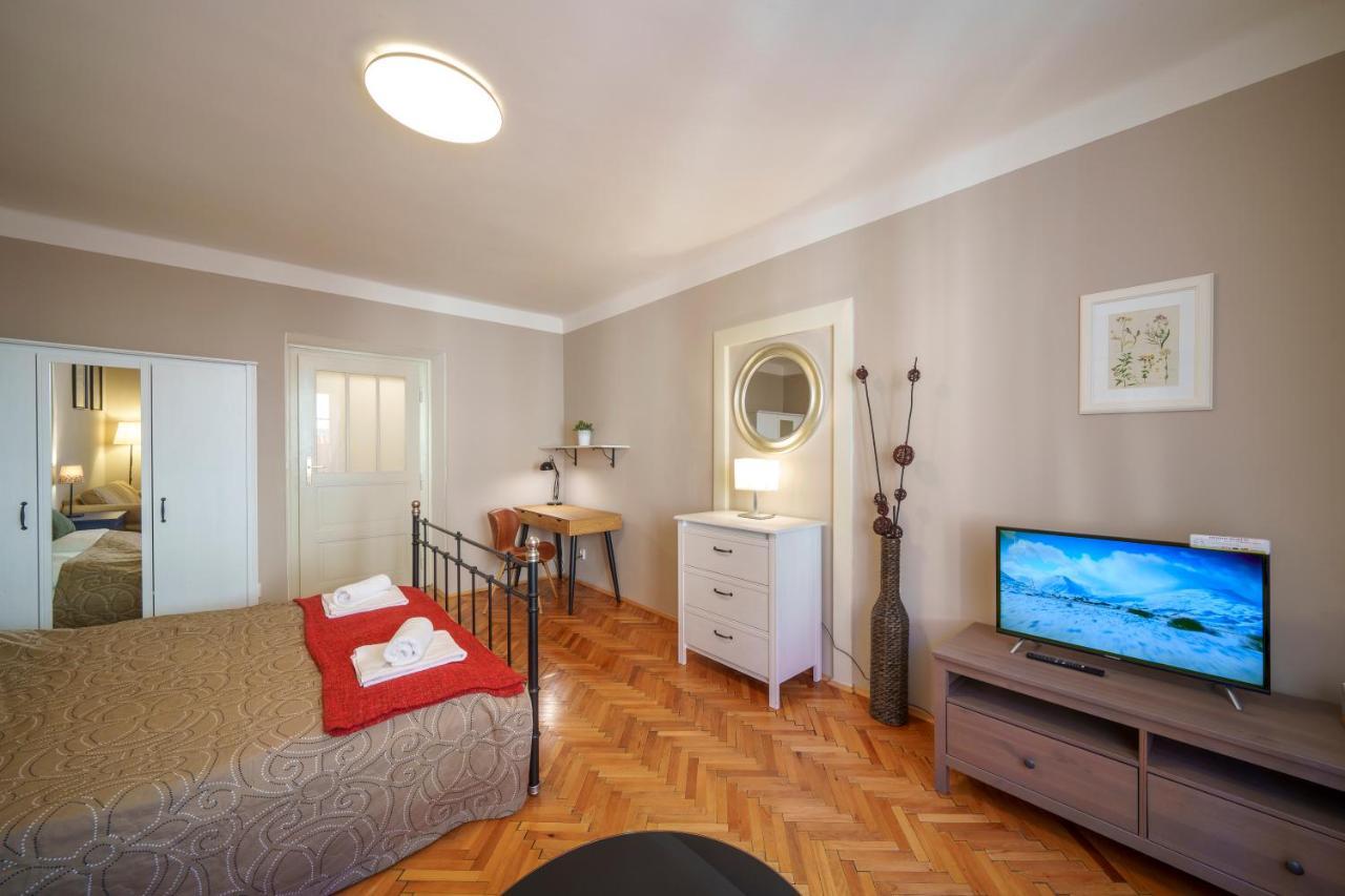 Old Town - Templova Apartments Prague Ngoại thất bức ảnh